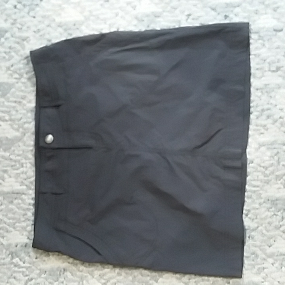 Eddie Bauer skort, size 8